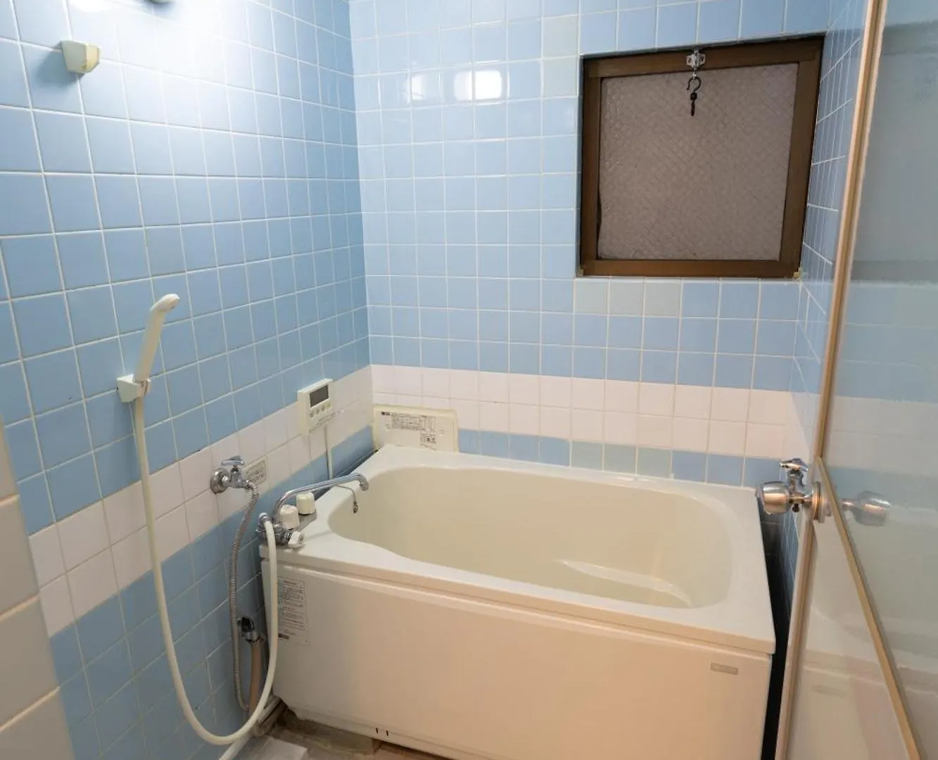 Ln06 三宮中心8名まで宿泊可能! 交通至便! Sannomiya Base1 Kobe Apartment